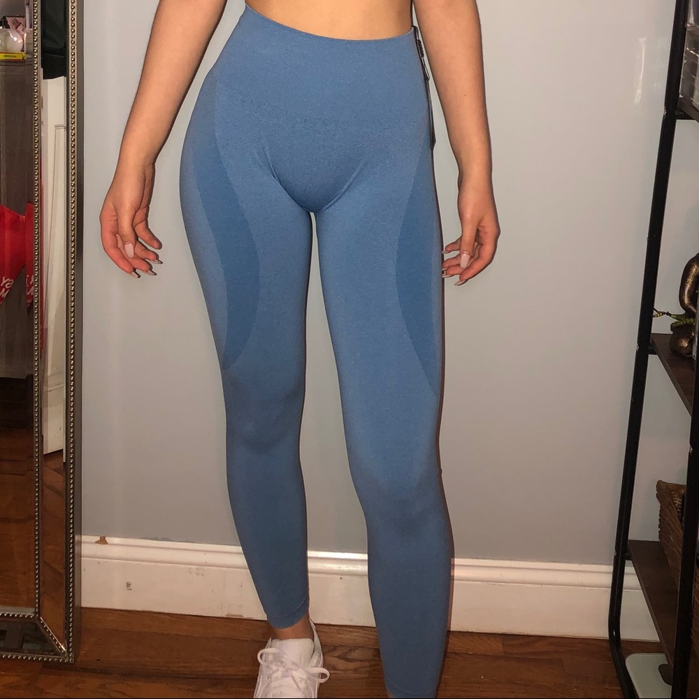 NVGTN Sky Blue Seamless Leggings
